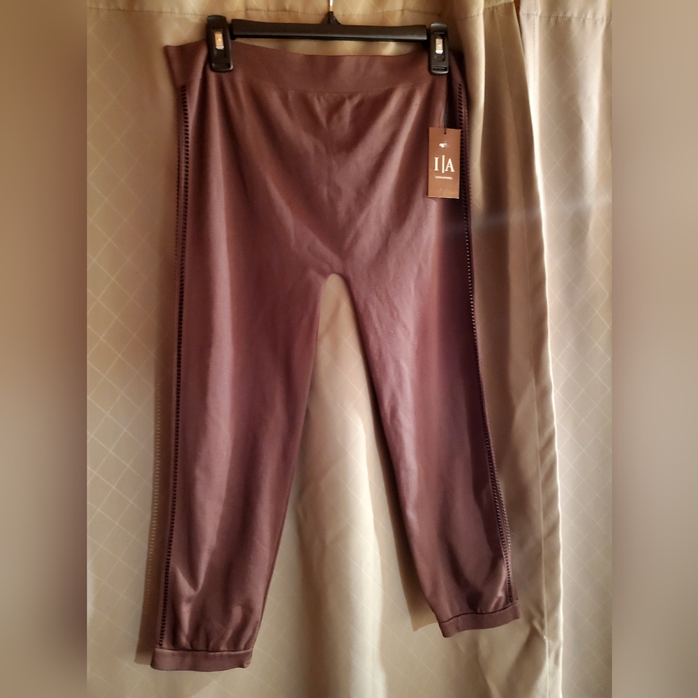 Cut-out Leggings I|A Brand brown mocha mauve Capri-Ankle OS fit S-XL